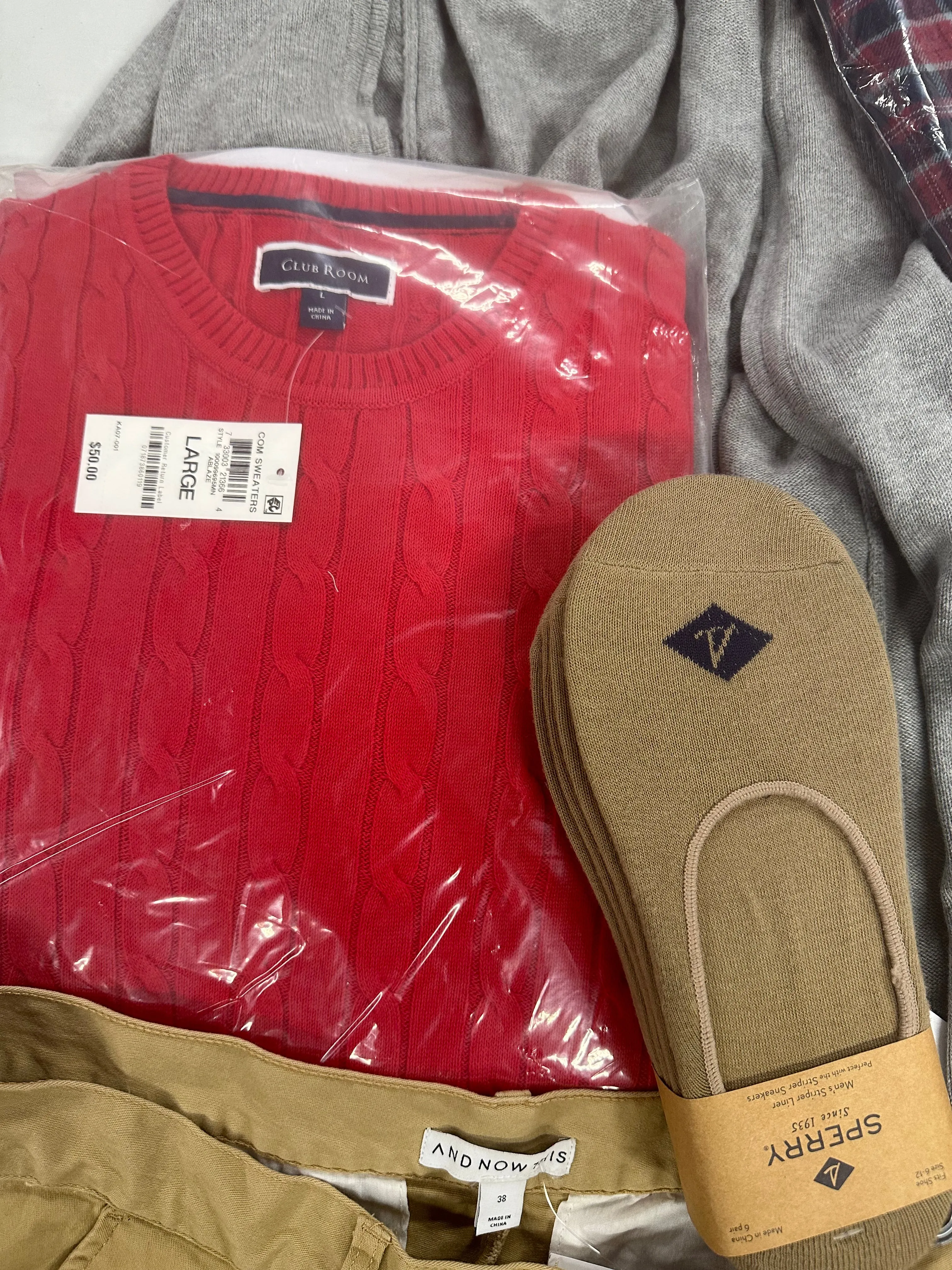 Men's Clothing Assorted Wholesale Lot, SPERRY, POLO RALPH LAUREN, AND NOW THIS, SUN   STONE, HEAT HOLDERS and more, 10 items, Shelf Pulls, MSRP $404