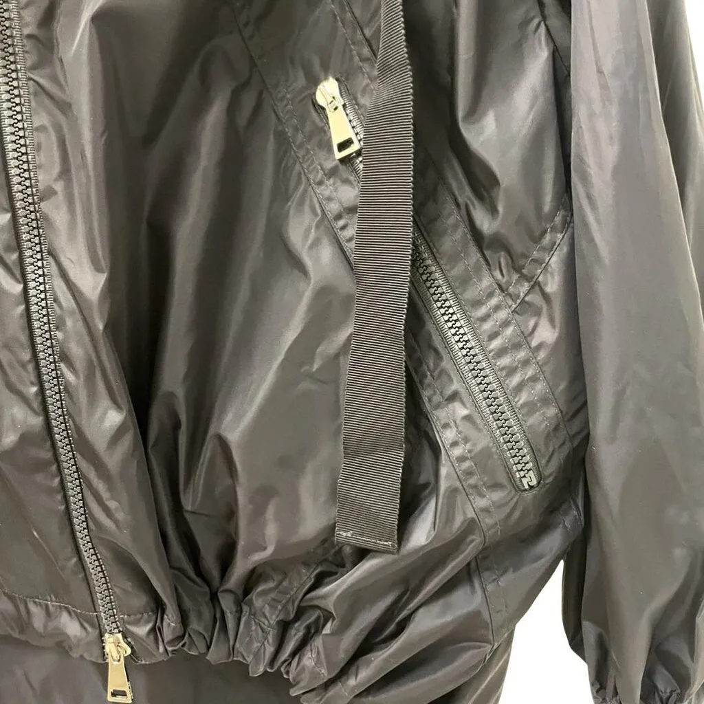 Moncler "Ladies Terre Short Parka"