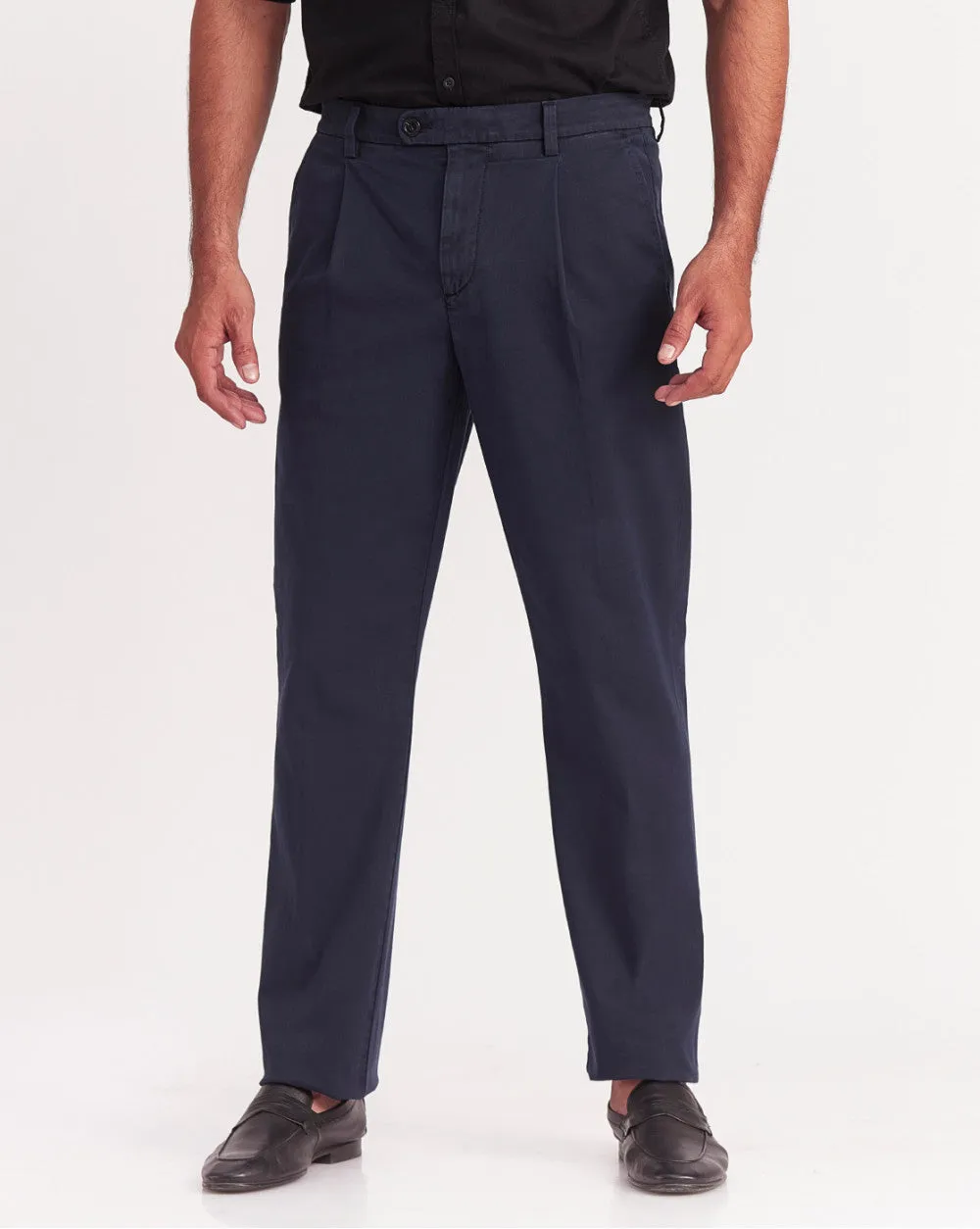 Single Pleated Relaxed Fit Garment Dyed - Navy